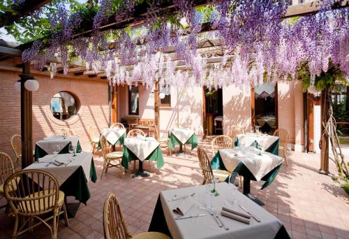 Restaurace v ubytování Relais Leon d'Oro