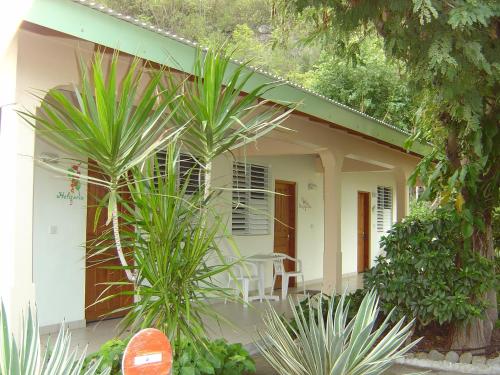 Sunset Bay Club & SeaSide Resort