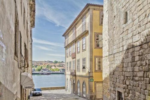 Oporto Home - River Front