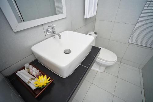Salle de bains dans l'établissement Sabai Place Donmueang Airport