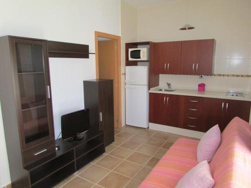 Gallery image of Apartamentos Miramar in Bolonia