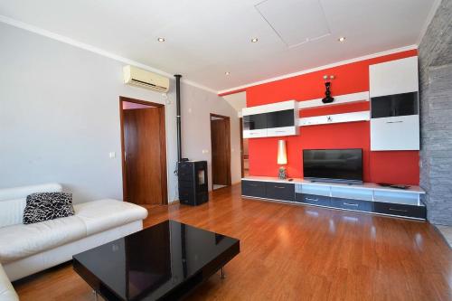 House Luciana