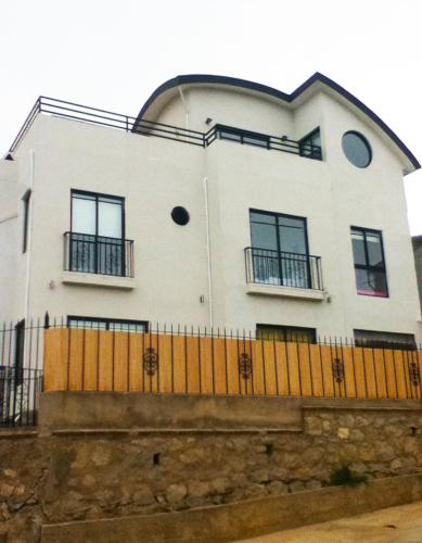B&Bが所在する建物