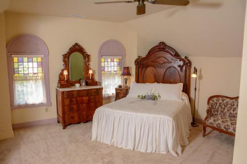 Imagen de la galería de The Towers Bed & Breakfast, en Milford