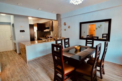 Una cocina o zona de cocina en Maz4you Beachfront Condo