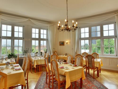 Restaurace v ubytování Hotel Bellmoor im Dammtorpalais