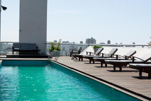 Hollywood Suites & Lofts