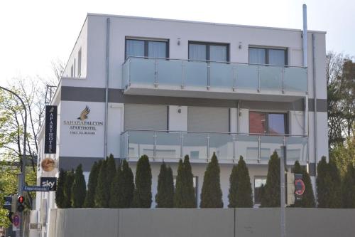 Το κτήριο όπου στεγάζεται  το ξενοδοχείο διαμερισμάτων