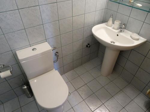 Syntagma-Ermou Apartment