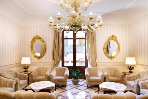 Posezení v ubytování Hotel Palazzo Guardati
