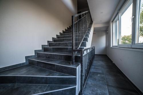 Galeriebild der Unterkunft Apartments and Rooms Villa Majestic in Bihać
