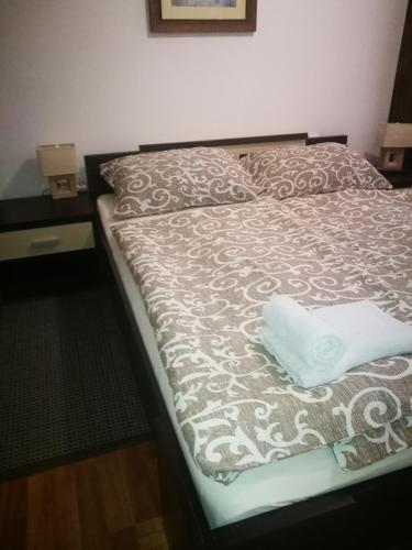 Katil atau katil-katil dalam bilik di Rooms Aračić
