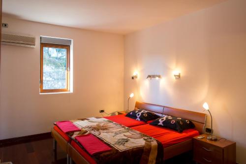 Кровать или кровати в номере Lux Panoramic Apartment