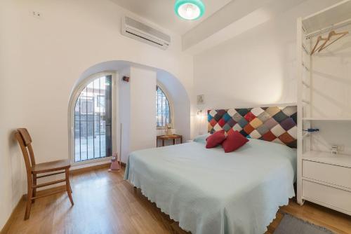 GuestHost - Monti Artistic Flat