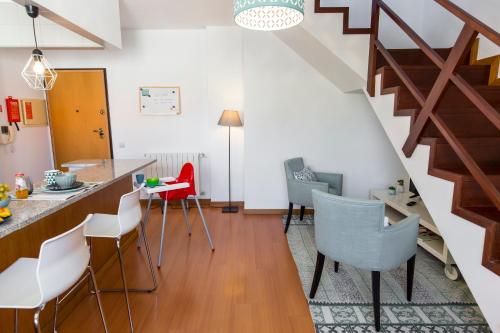 Sunset Relaxing Apt with terrace, parking & bikes