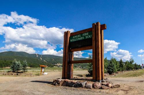 Angel Fire Chalet 58 – Photos 2