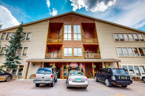 Gold Creek 206 – Photos 3