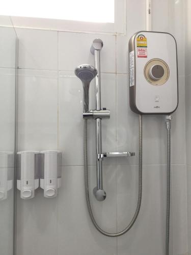 Koupelna v ubytování SABUN-NGA HOSTEL