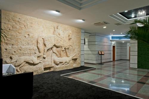 Φωτογραφία από το άλμπουμ του Grand Hotel Shumen στο Σούμεν