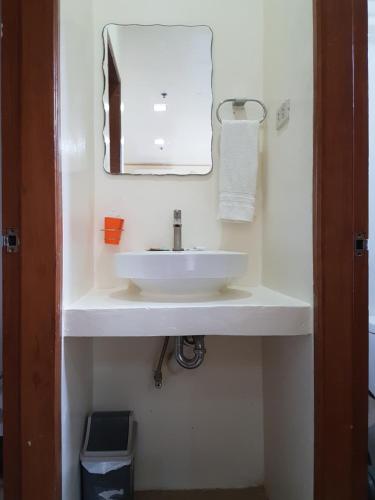 Ένα μπάνιο στο Blue Lagoon Inn & Suites