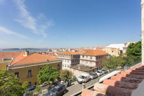 River View Apartment in Castelo Historic Lisbon One Bedroom