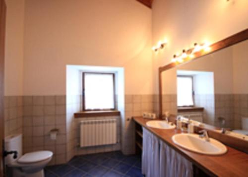 Bathroom sa Casa rural Lakoizketa