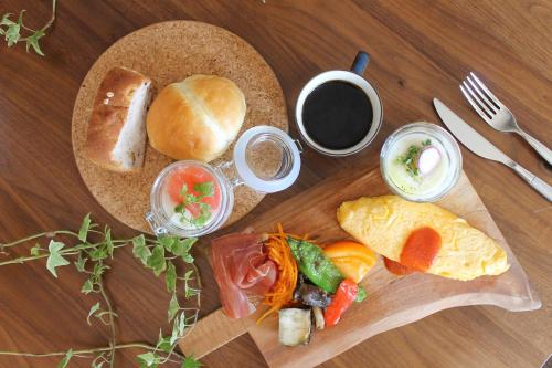 Mad i feriehuset eller i nærheden