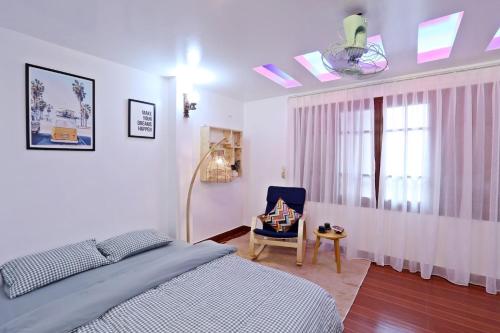 Postel nebo postele na pokoji v ubytování La Ava’s Home