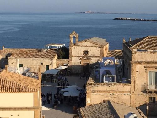 Γενική θέα στη θάλασσα ή θέα στη θάλασσα από  αυτός ο ξενώνας