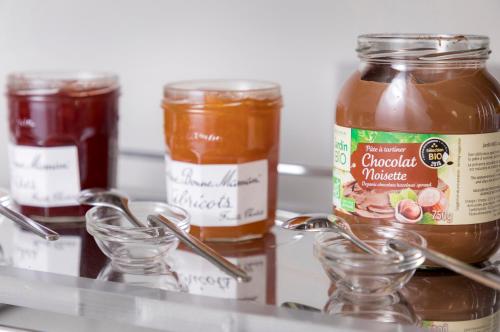 Mad på hotellet eller i nærheden