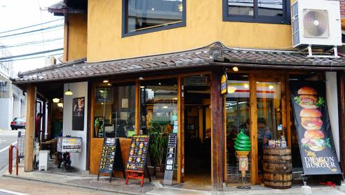 一葉秋舎A Leaf Inn