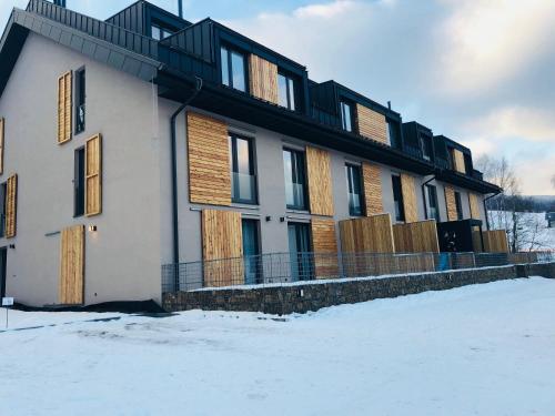 Budova, kde se apartmán nachází