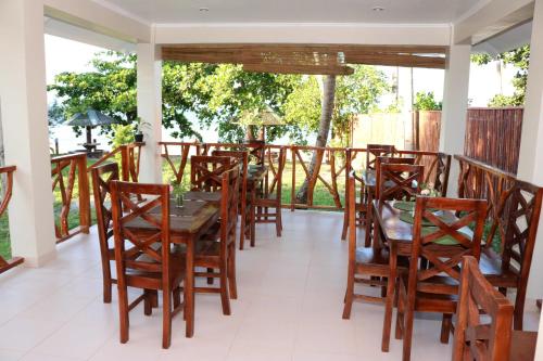 Balkón nebo terasa v ubytování D's Oceanview Beach Resort