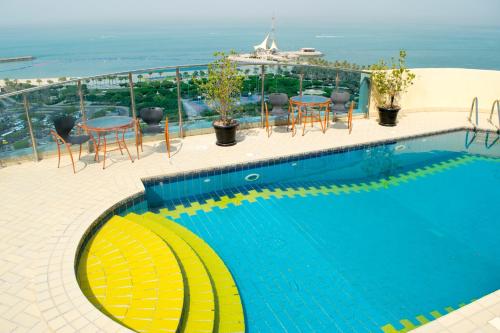 Gallery image of Le Royal Corniche in Kuwait