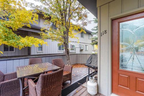 Pinewood Getaway – Photos 2
