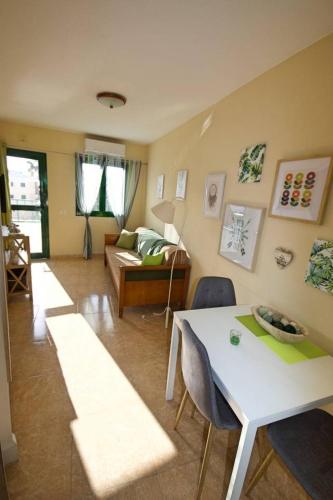 Centrico apartamento 423 by CASAS COCODRILO