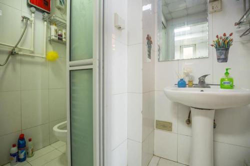 Bilik mandi di Jinan Shizhong·Baotu Spring· Locals Apartment 00113540