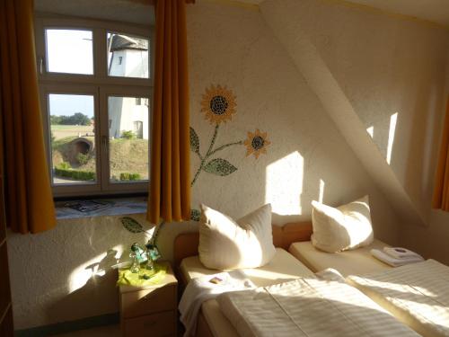 Galeriebild der Unterkunft Landgasthaus Zur Mühlenwirtin in Petershagen