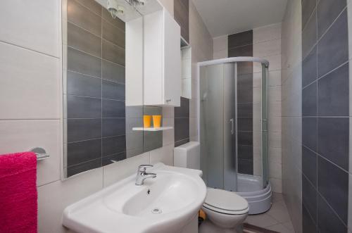 Koupelna v ubytování Apartments Klara