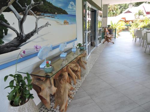 Restoran atau tempat lain untuk makan di Villa Charme de L'ile