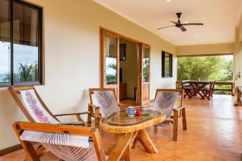 Αίθριο ή υπαίθριος χώρος στο Blue Horizon Villas