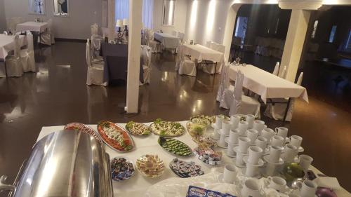 Φαγητό σε αυτό το πανδοχείο ή κάπου εκεί κοντά