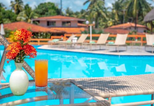 Bazén v ubytování Village Paraíso Tropical nebo v jeho okolí