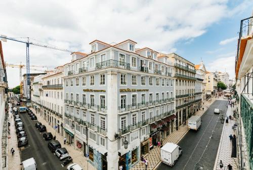 Your second home in Chiado