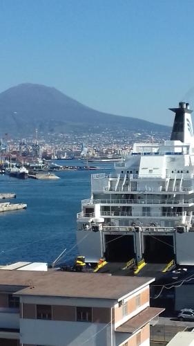 Molo 33 Napoli