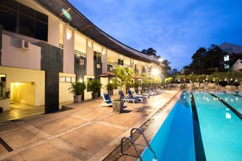 Bazén v ubytování Eco Resort Chiang Mai nebo v jeho okolí