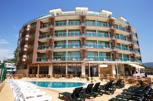 Gallery image of Briz Beach Apartments in Sunny Beach