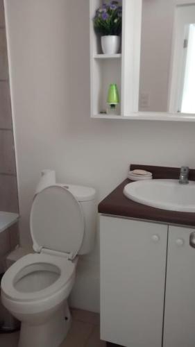 Et badeværelse på Dpto La Serena