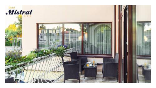 Hotel Mistralにあるシーティングエリア