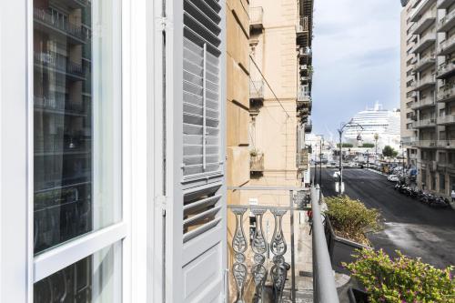 Το κτήριο όπου στεγάζεται  το ξενοδοχείο διαμερισμάτων
